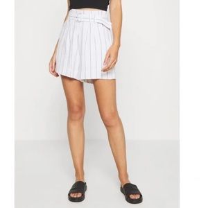 Abercrombie & Fitch Pin Stripe Linen Blend Shorts Size Medium